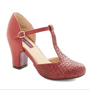 ModCloth/Mojo Moxy “In & Haute Heel” in Cranberry